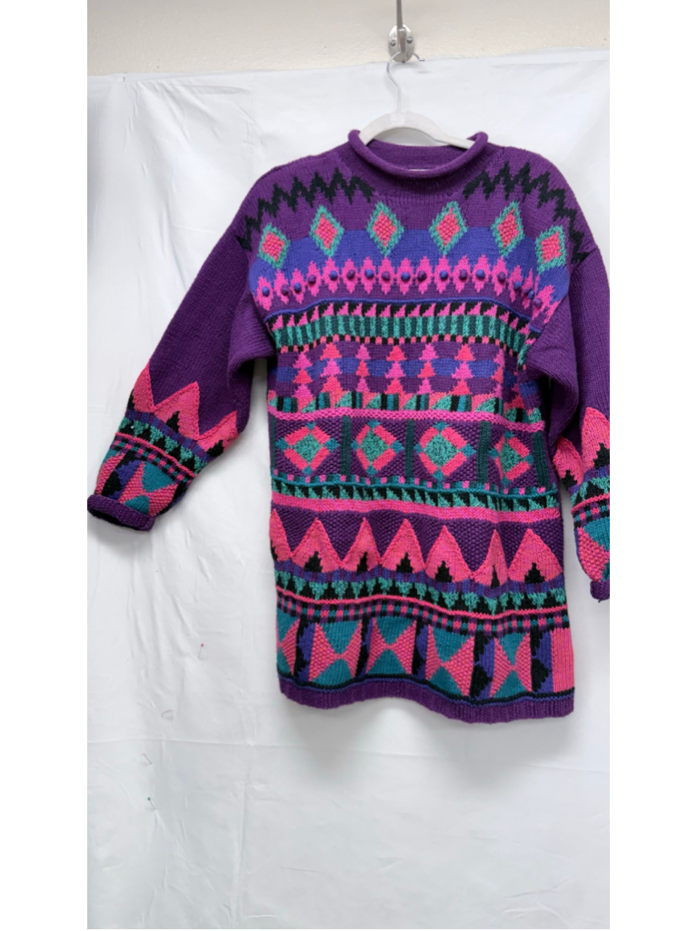 Women's Vintage Segrets Geometric Pattern Knit Sweater Purple Pink Size M